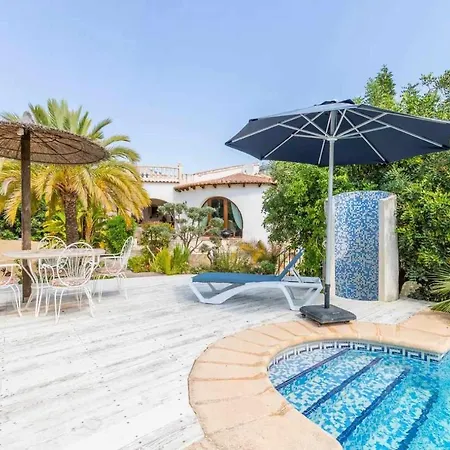 Sunny En Con Piscina Jardin Y Playas 빌라 칼페